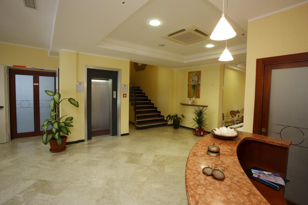 Ben Hur Torre Pedrera Rimini Exterior foto